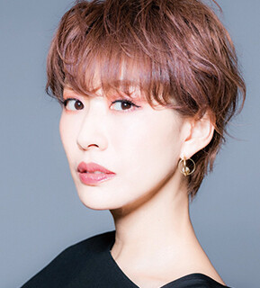 朴璐美