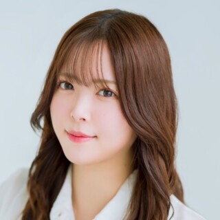 こみねあみ小峯愛未