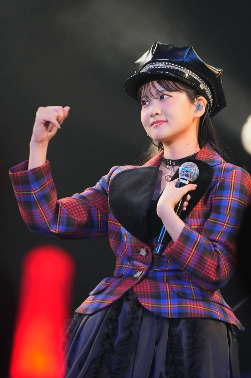 大西亜玖璃