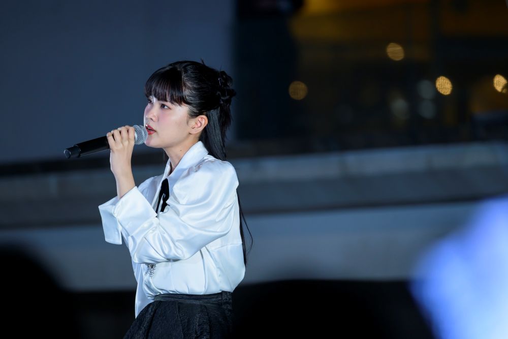 大西亜玖璃