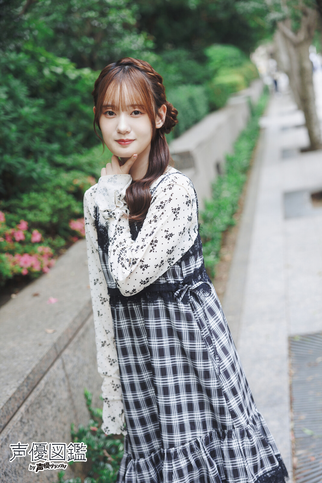 「声優図鑑」川村玲奈