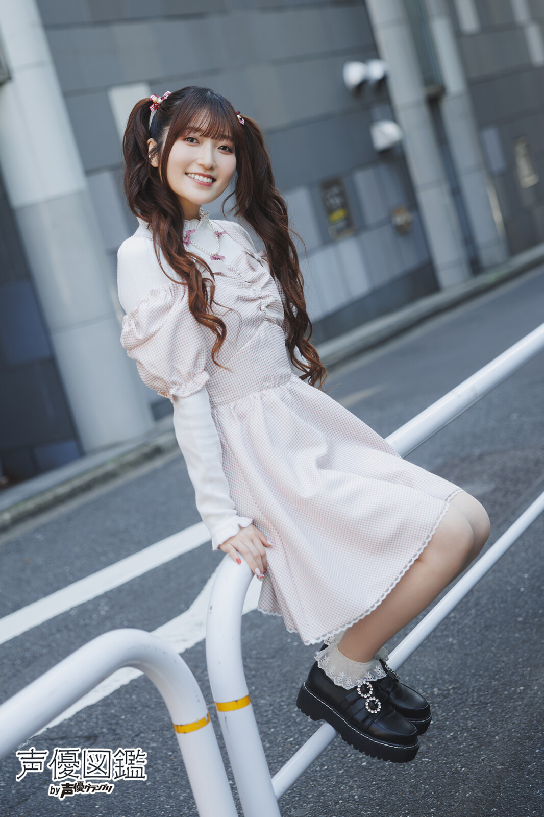 「声優図鑑」薄井友里