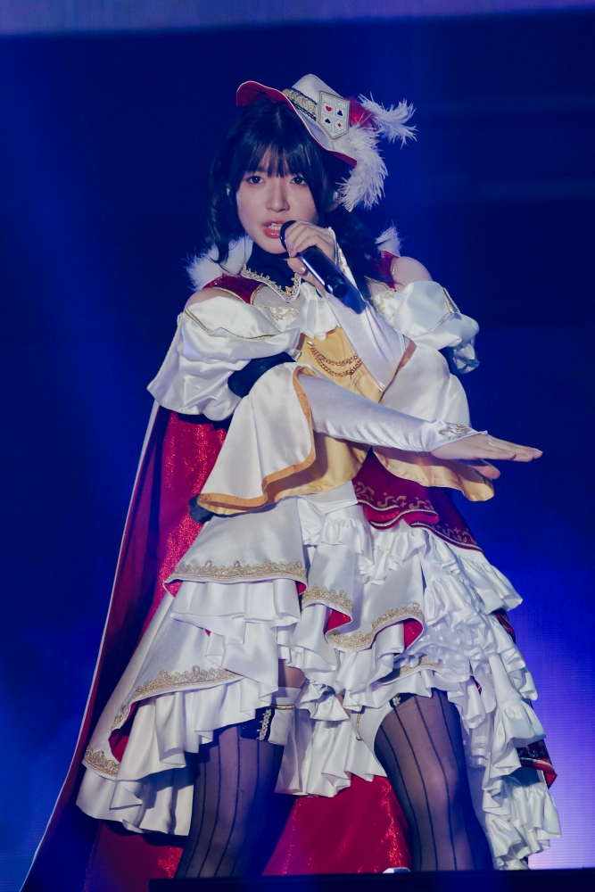 進藤あまね